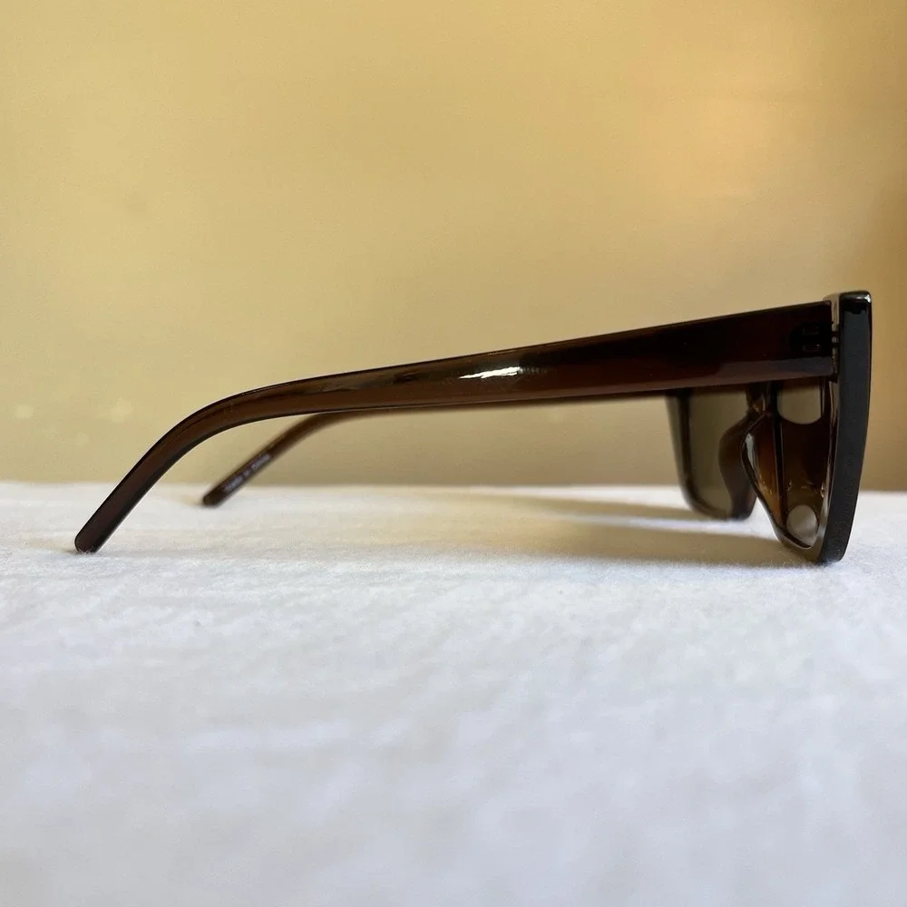 90s Y2K Fashion Sunglasses Square Cat-Eye Brown Frame Brown Lenses - Used